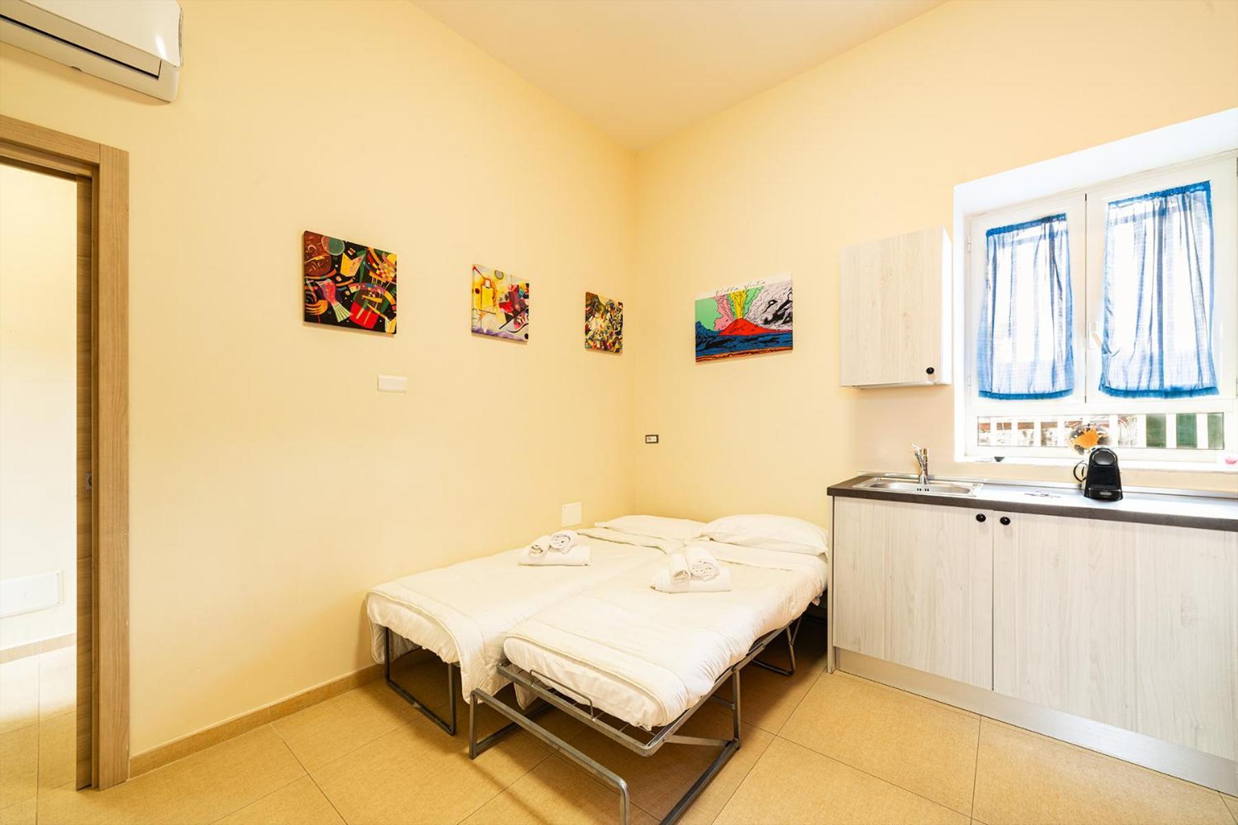 Corso 138 - Sleep & Fly - By Domusextra Bed & Breakfast Napoli Eksteriør bilde