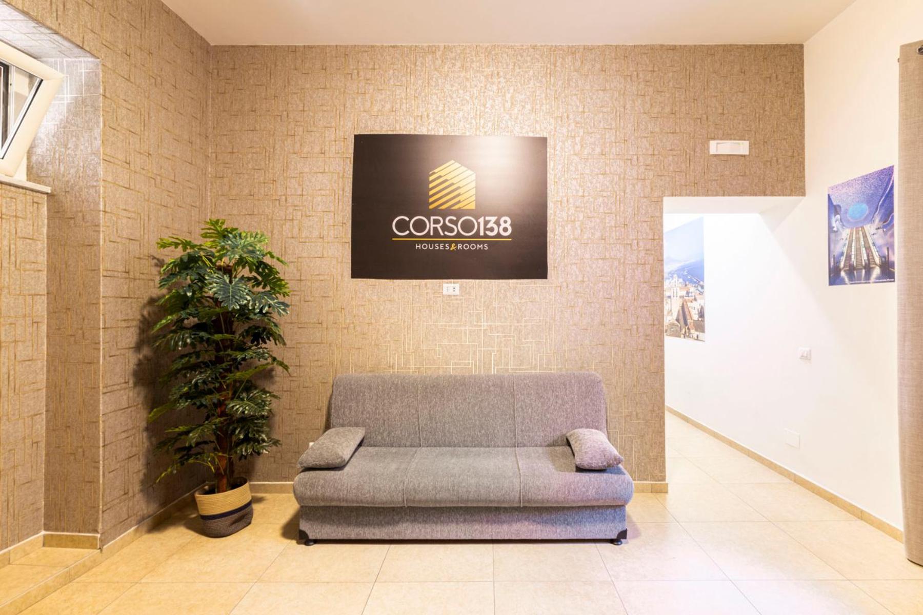 Corso 138 - Sleep & Fly - By Domusextra Bed & Breakfast Napoli Eksteriør bilde